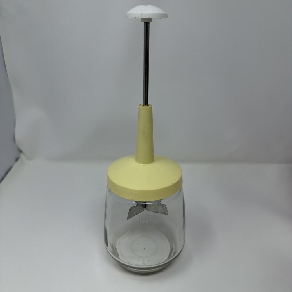 Vintage Federal Housewares Glass Nut Food Chopper Chicago IL Measurements On Jar